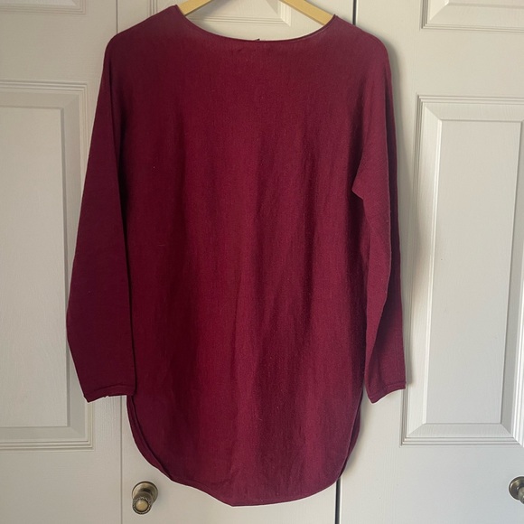Eileen Fisher | Merino Wool Scoop Neck Sweater. Italian Yarn. Burgundy. Small - Picture 4 of 7